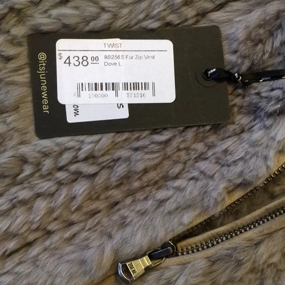 JUNE | Twist Knit Rabbit Fur Zip Up Vest In Dove - Picture 5 of 12